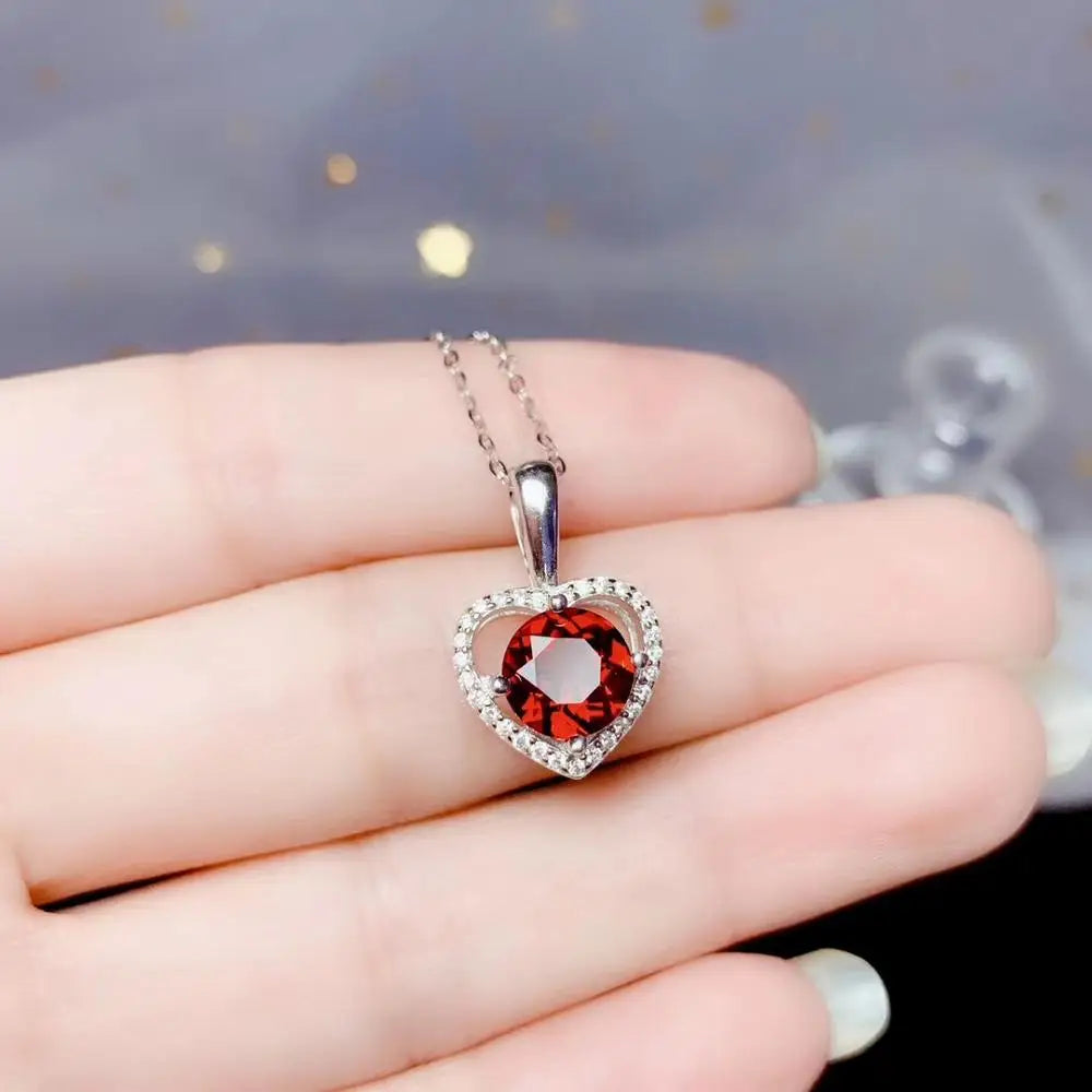 Strahlende Herz-Halskette