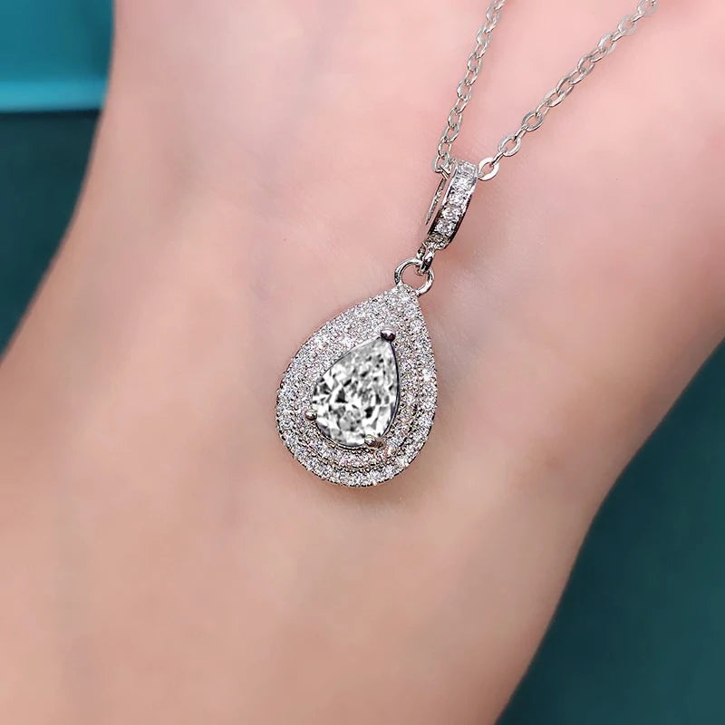Grünes Anhänger-Hochzeitscollier mit Zirkonia | Tropfenanhänger