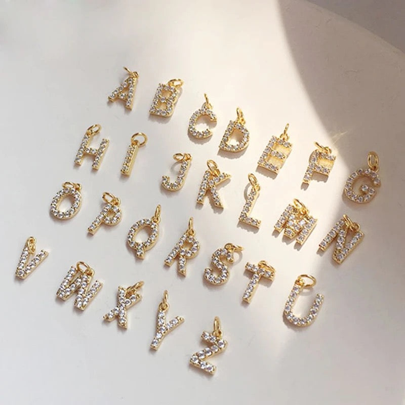 Perlenkette mit Wunschbuchstabe