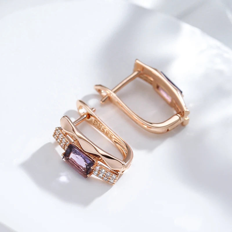 Lila Zirkon Ohrstecker mit Rhombus-Textur und vollständiger Einlage für Frauen | Luxuriöser Hochzeitsschmuck | Vintage-Accessoires