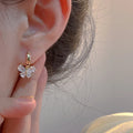Schmetterlingsohrringe mit Zirkonia-Ohrbügel