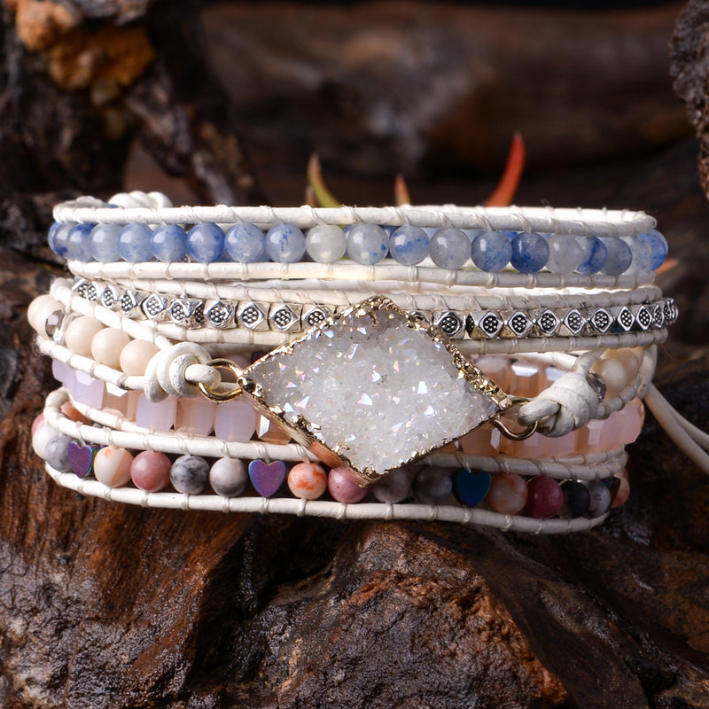 Armband mit gemischten Natursteinen