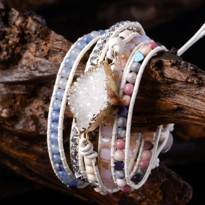 Armband mit gemischten Natursteinen