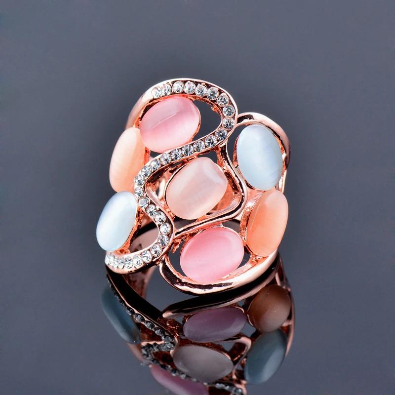 Luxuriöser Mehrfarbiger Opalring