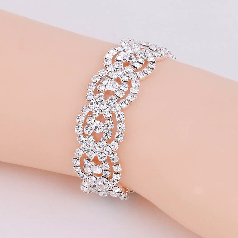 Luxuriöse Strass Halsketten Ohrringe Und Armbänder Schmuckset