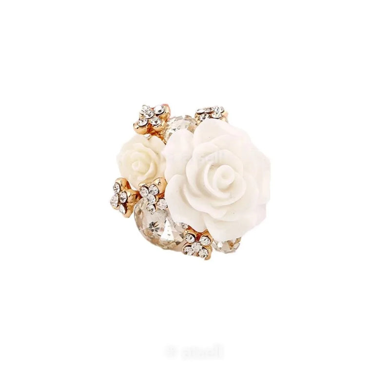 Eleganter Blumenring mit luxuriösen Kristallharz-Strasskugeln und Zirkonia - Modischer Statement-Schmuck für Frauen - Verstellbare Größe
