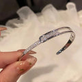 Offenes Armband aus 925er-Sterlingsilber mit Zirkonia