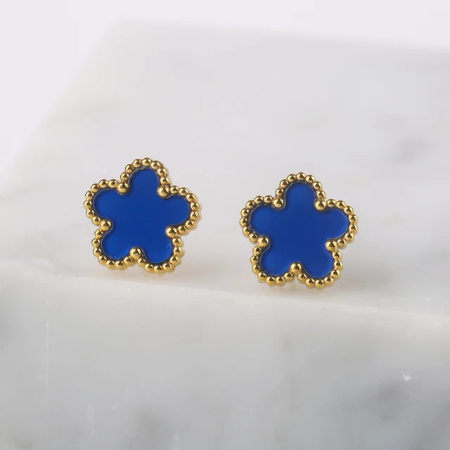 Neues Design: Luxuriöser und niedlicher Edelstahlschmuck mit Pflanzenblumen und fünf Blättern in 8 verschiedenen Farben