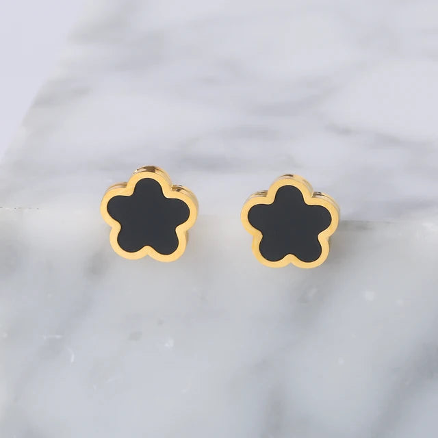 Neues Design: Luxuriöser und niedlicher Edelstahlschmuck mit Pflanzenblumen und fünf Blättern in 8 verschiedenen Farben