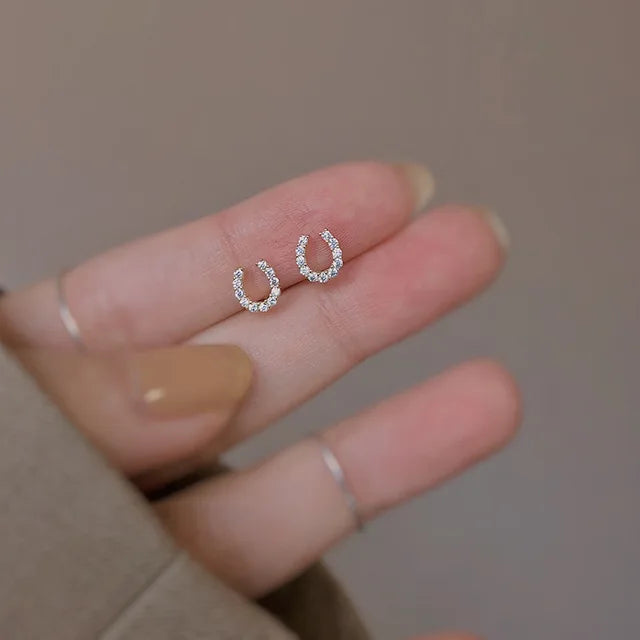 Modische 925 Silber Nadel Hufeisen Zirkon Ohrstecker für Frauen Mädchen Schmuck Accessoires Geschenke