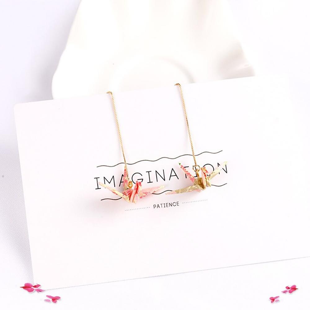 Ein Einzigartiger Papierkran Origami Ohrringe