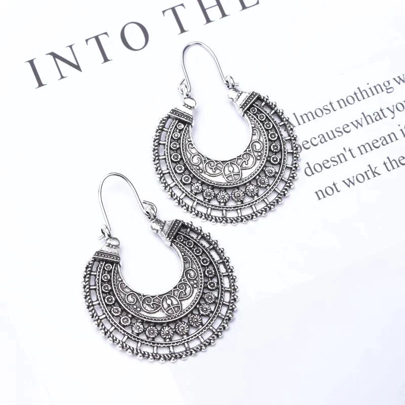 Filigrane tibetische Ohrringe aus 925er Silber