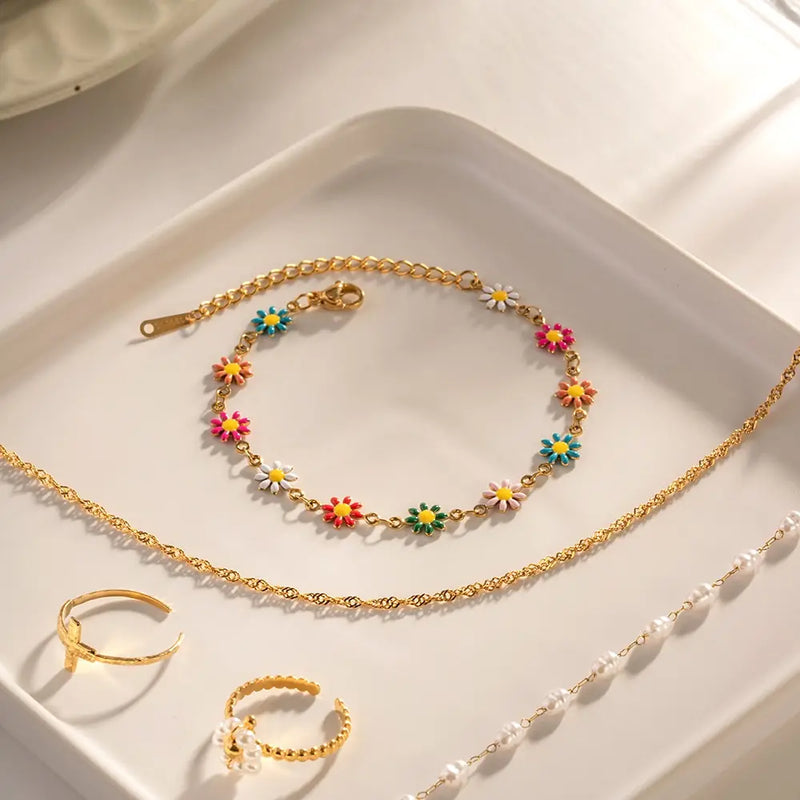 Bunte Daisy Armband für Frauen, vergoldet mit PVD 18K, modischer Schmuck für Verlobung und Hochzeit