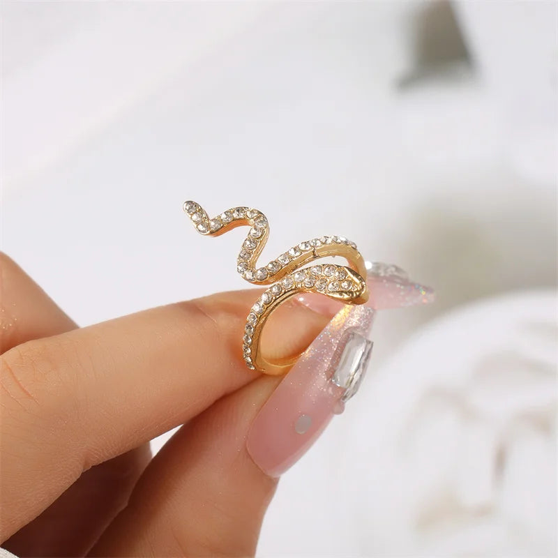 Gothic Schlangenförmige offene Ringe mit Punk Rhinestone für Damen, Herren und Mädchen - Verstellbare Schmetterlings-Fingerringe - Party-Schmuckgeschenke