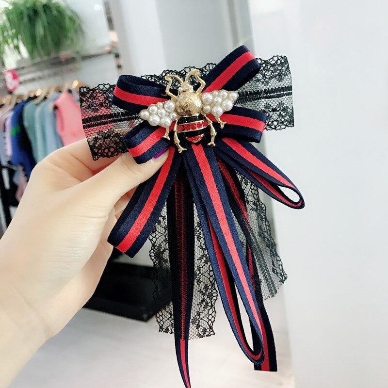 Strass Geschmückte Perle Biene Fliege Biege Brosche Stifte