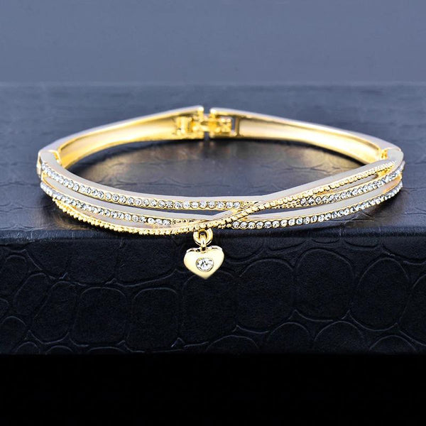 Romantisches Zirkon Geschmiertes Herz Charm Armbandarmband