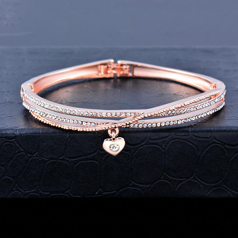 Romantisches Zirkon Geschmiertes Herz Charm Armbandarmband