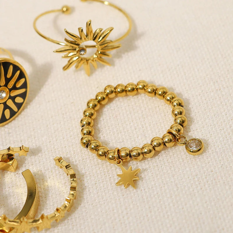 WILD & FREE Trendige Edelstahlringe für Damen, Sterne, Sonne, schicker, exquisiter, 18 Karat vergoldeter, wasserfester Schmuck