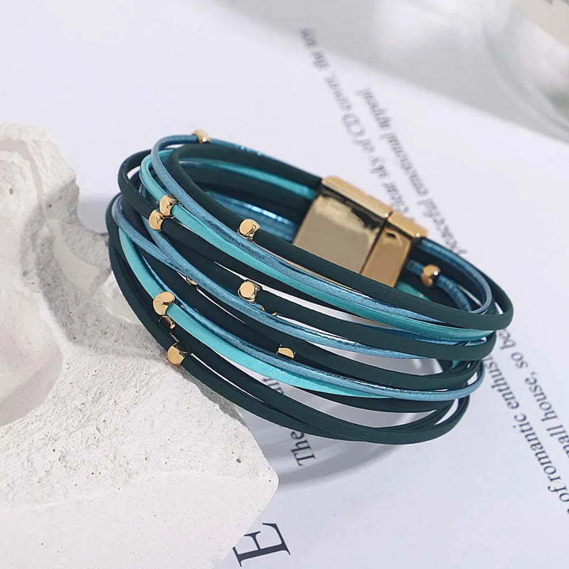 Mehrschichtiges dreifarbiges Wickelarmband