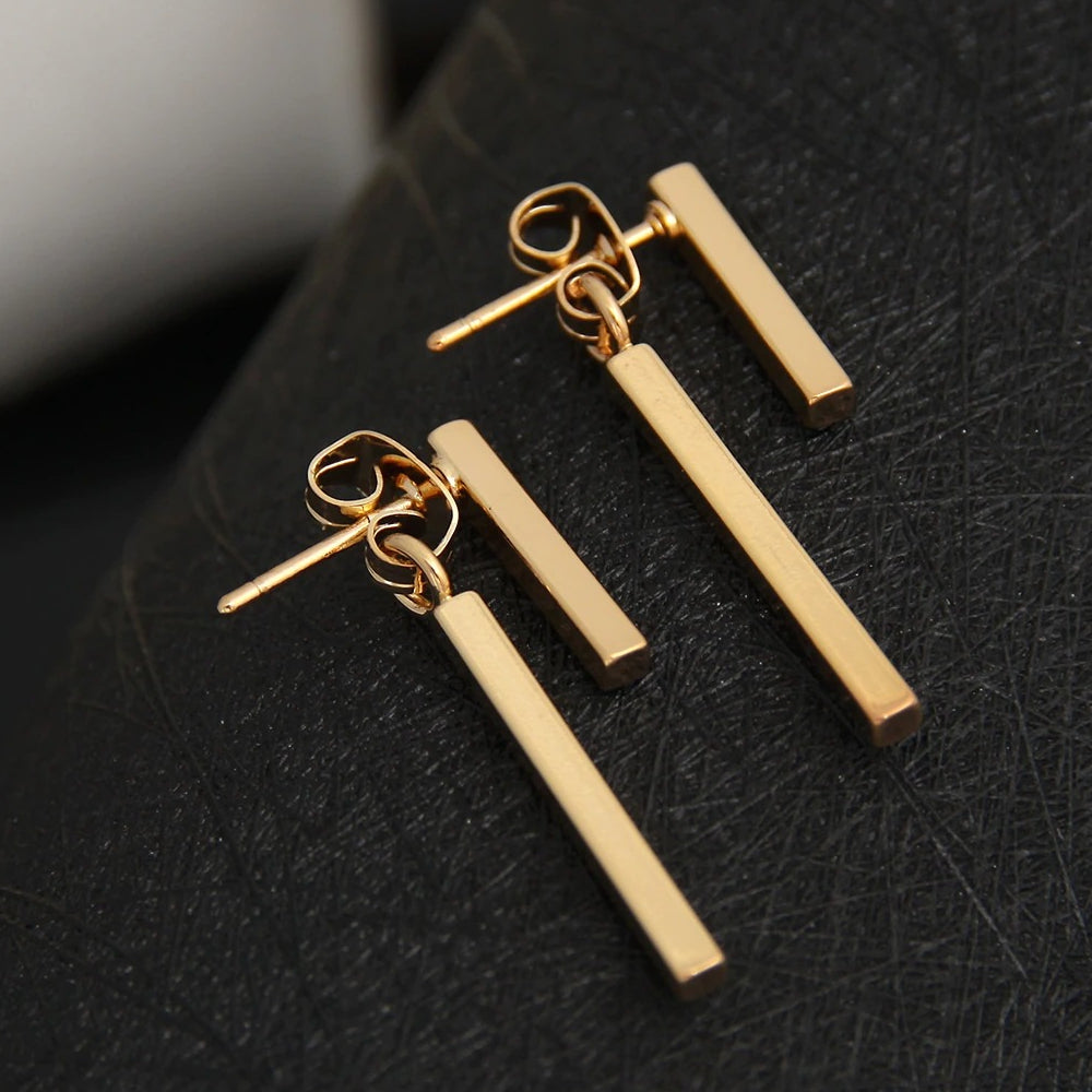 Einfache Und Minimalistische Bar Drop Modeohrringe
