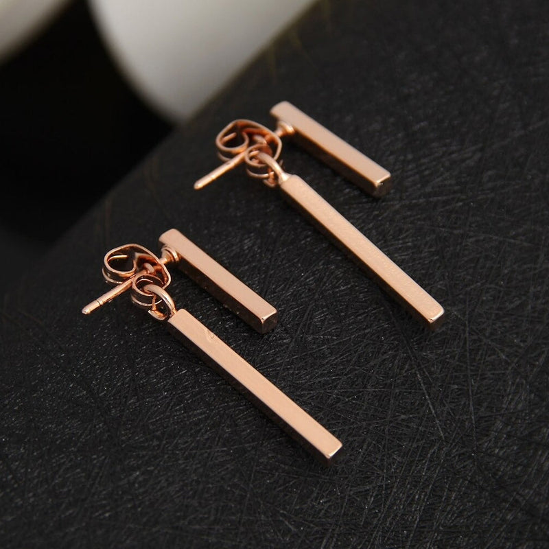 Einfache Und Minimalistische Bar Drop Modeohrringe