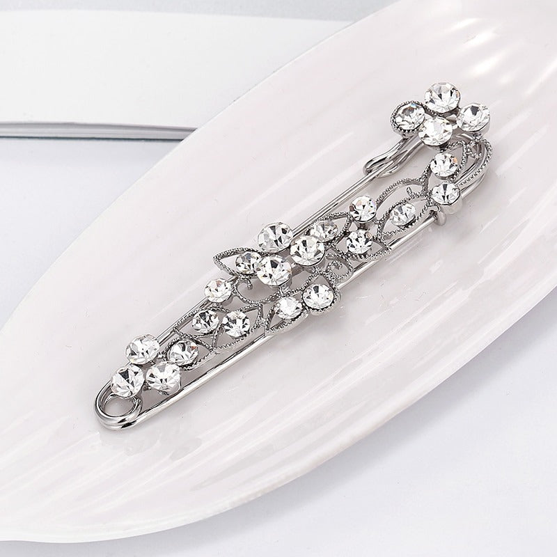 Glitzernde Strass-Blumen-Brosche