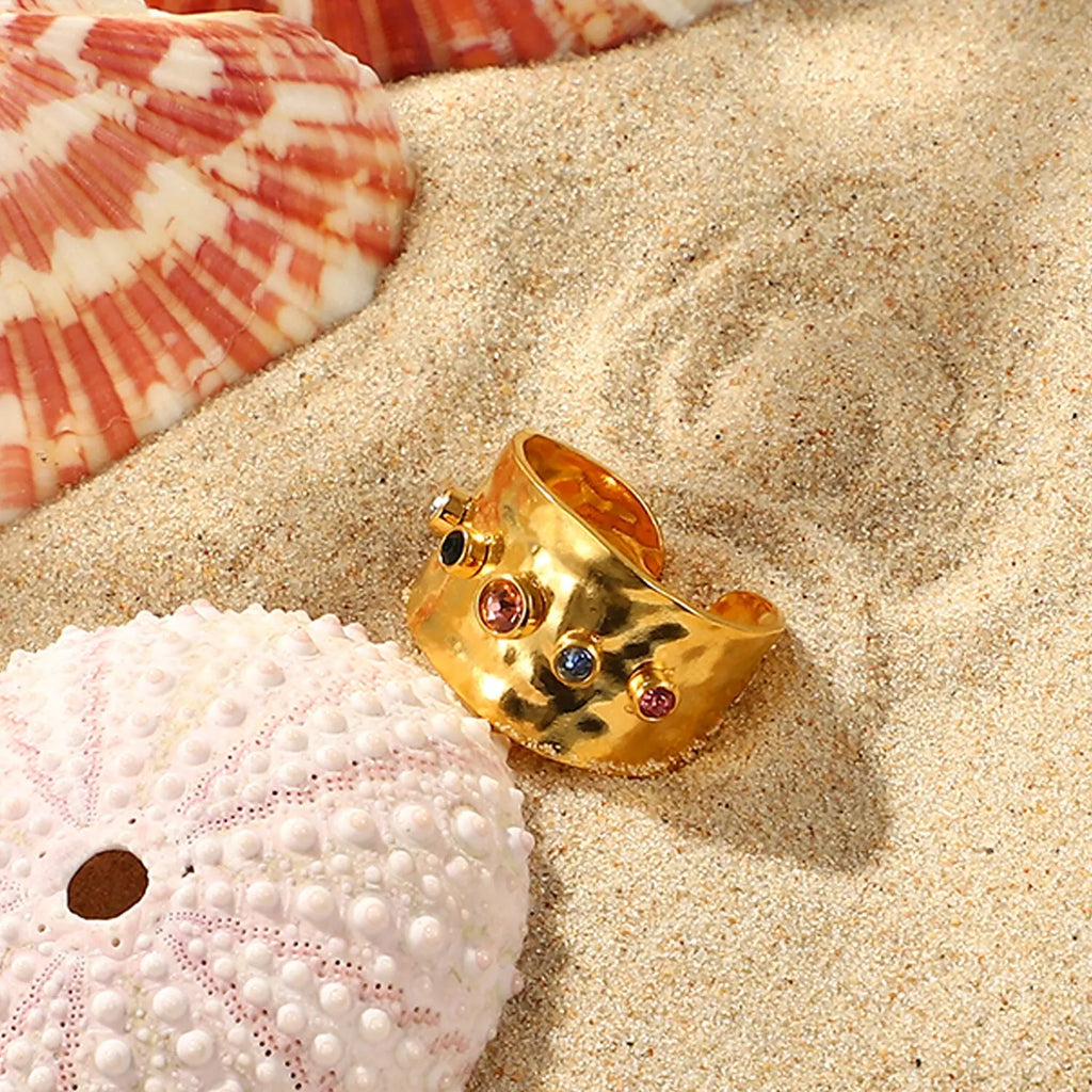 Exquisite wasserdichte Statement-Schmuckringe für Frauen mit farbenfrohen Zirkonia-Kristallen und Edelstahl in 18 Karat Gold plattiert