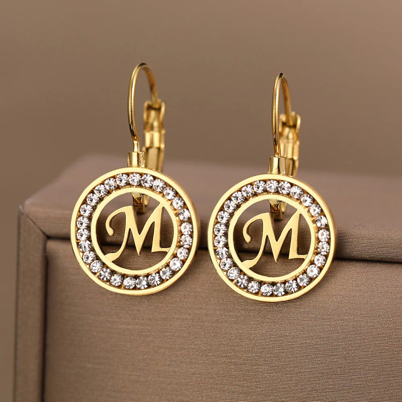 Aktuelle Schmucktrends für Frauen | Buchstabenohrringe für Frauen | Edelstahlohrstecker