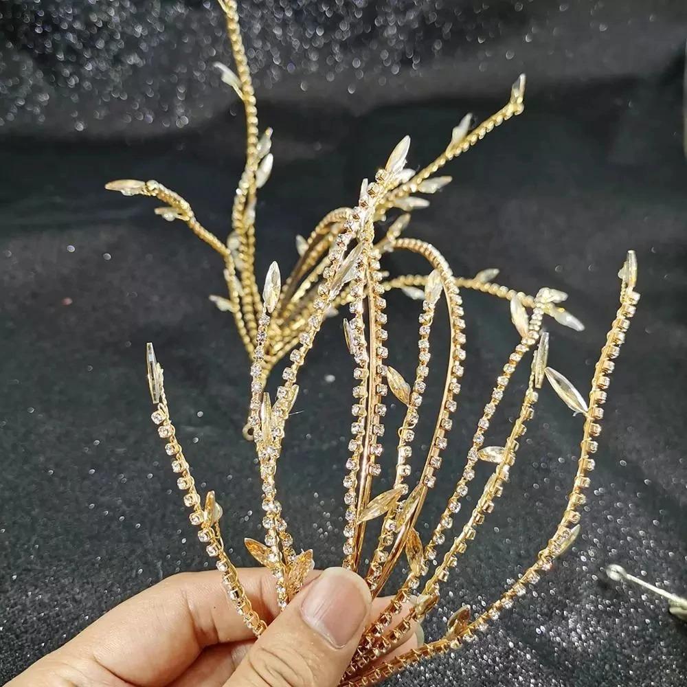 Streikende Vintage Tiaras Mit Perlen Und Strasssteinen