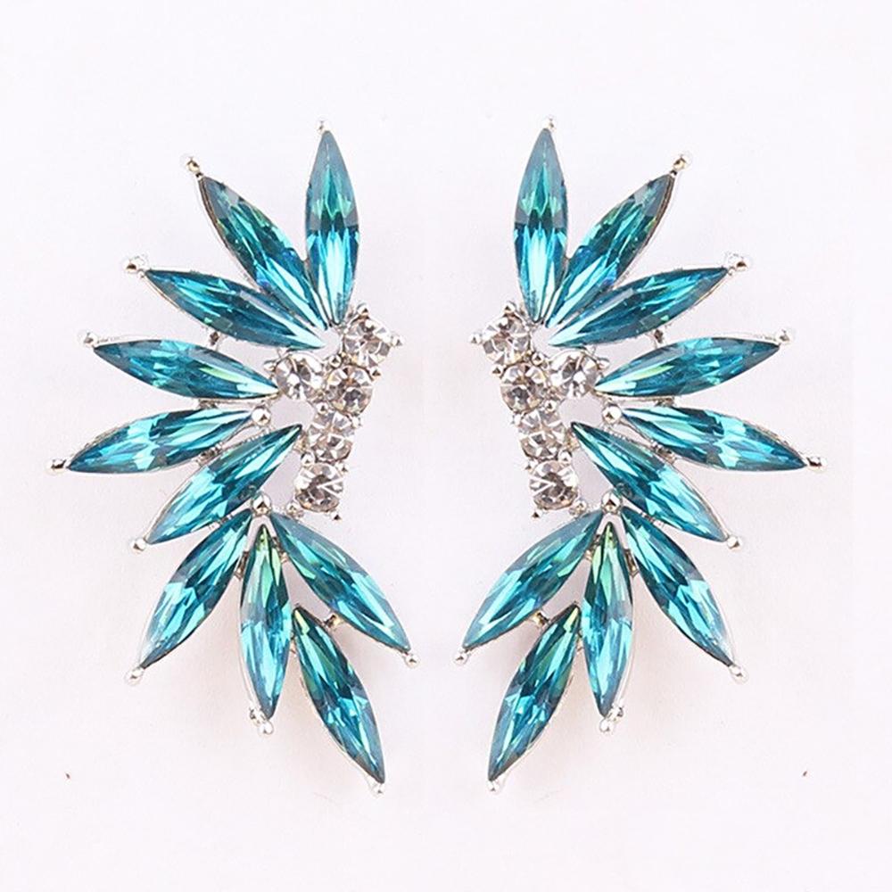 Atemberaubender Farbenfroher Flügelstallohrring