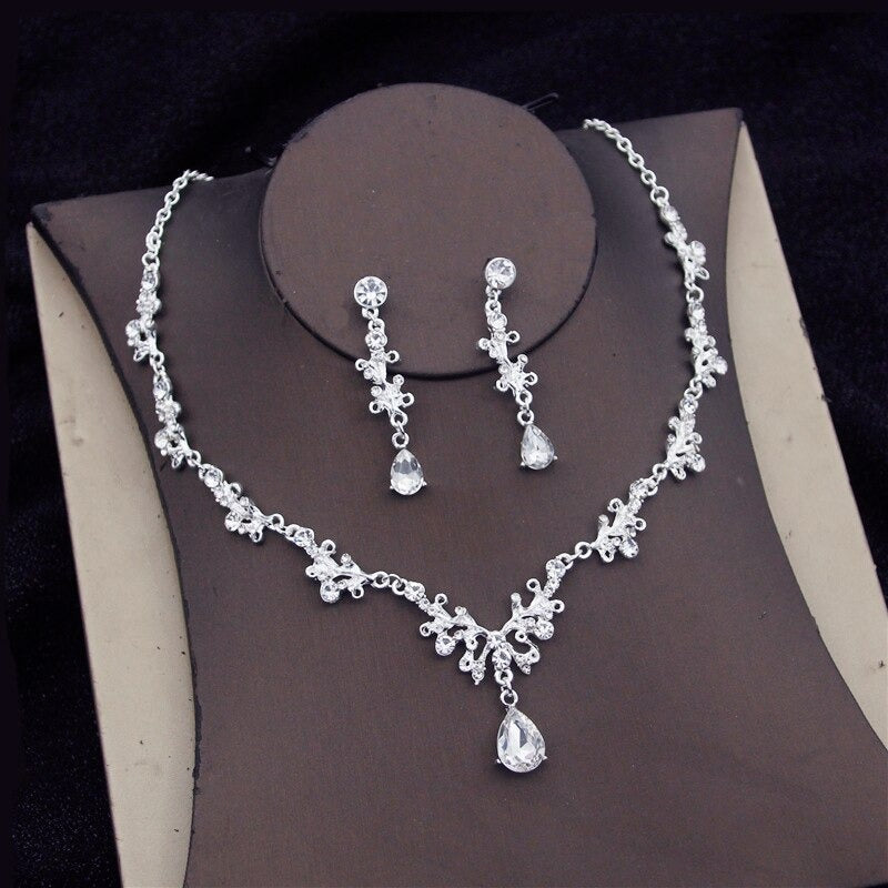 Atemberaubender Strass Tiara Crown Brautschmuckset
