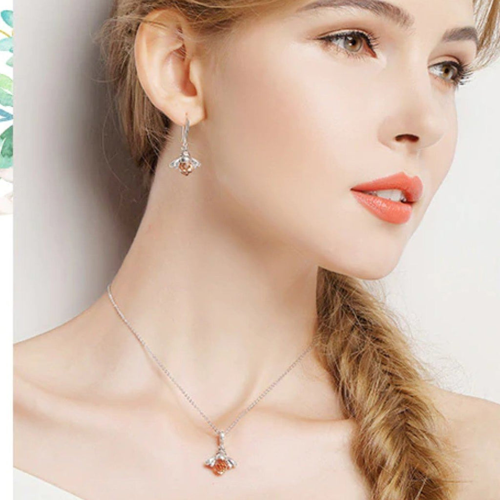 Atemberaubender Und Eleganter Bienenkette Anhänger
