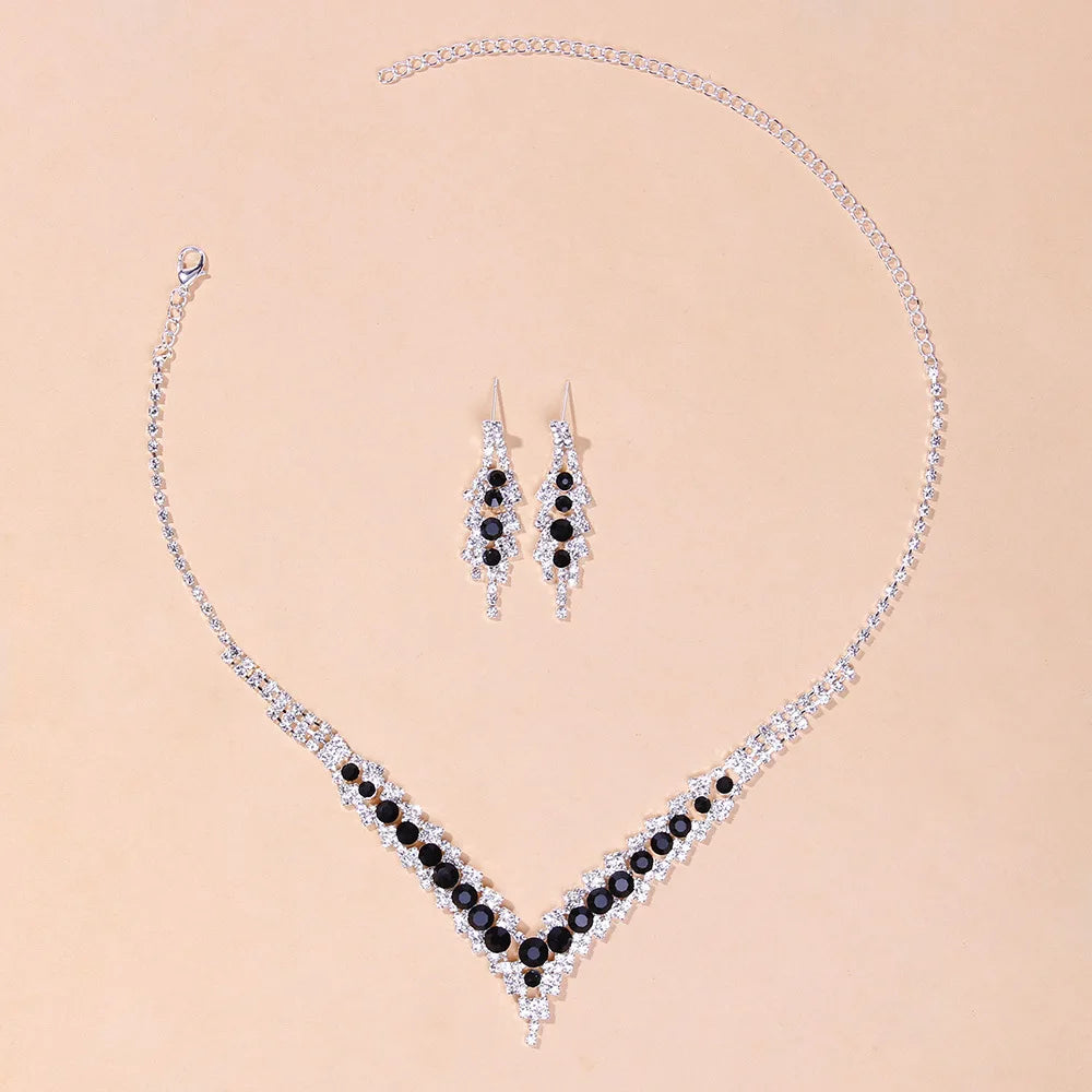 Elegantes blaues Strass-Kristall-Hochzeitsschmuck-Set für Frauen, versilbertes V-förmiges Choker-Halskette-Ohrring-Set