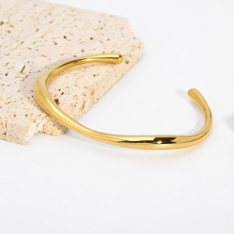 Armreifen mit geometrischem Muster für Damen-Charm-Statement-Armband