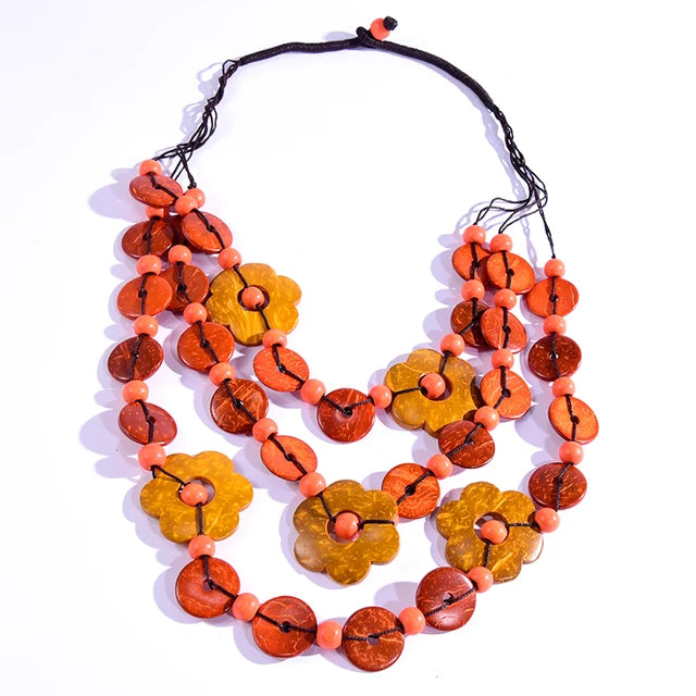 Bohemian Maxi Halskette für Frauen Party Schmuck Mehrschichtige Holzquaste Anhänger Statement Choker Blumenkette Kragen