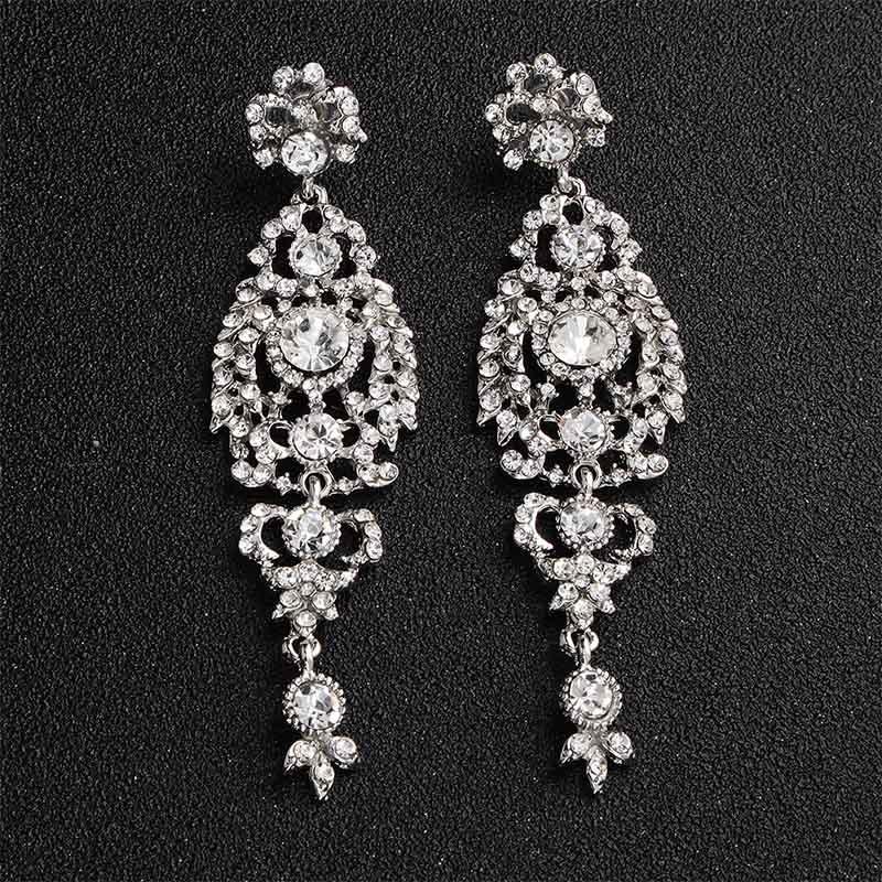 Ultra Funkelnde Brautsturzohrringe Mit Langen Tropfen