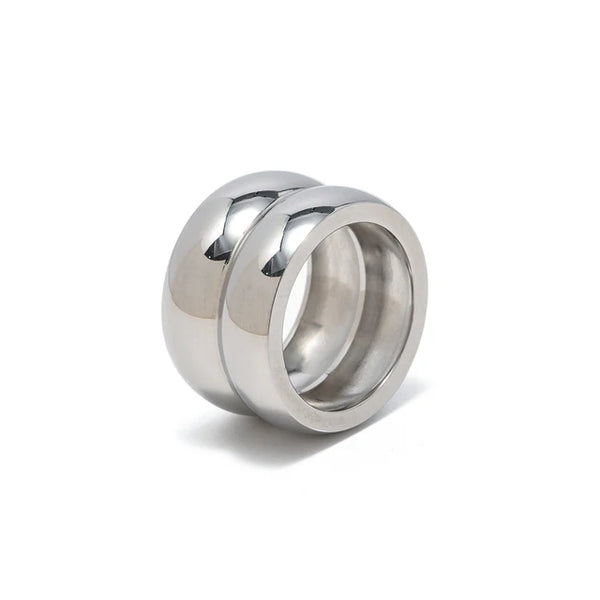 Glamouröser breiter Ring aus Edelstahl mit 18 Karat vergoldeter IP-Beschichtung für Frauen - Hochzeitsband mit 13 mm Breite - Schmuck