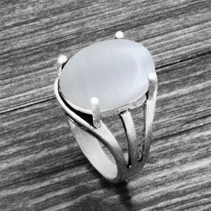 Vintage Ovale Form Einzigartiger Erdsteinringe