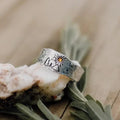 Ethnischer Vintage Sonnenuntergangsberg Offener Ring in Silberfarbe mit Naturlandschaftsschnitzerei für Männer und Frauen Party Schmuck