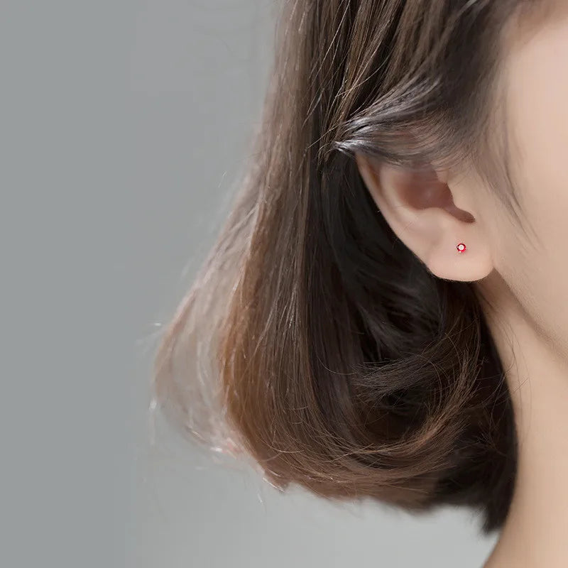 Kleine Ohrringe aus 925er Sterlingsilber | Silberne Steckerohrringe aus 925er Sterlingsilber