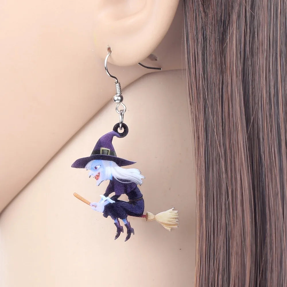WEVENI Acryl Tier Halloween Besen Hexe Ohrringe Tropfen Dangle Mode Cartoon Schmuck für Frauen Mädchen Teens Geschenk Anhänger