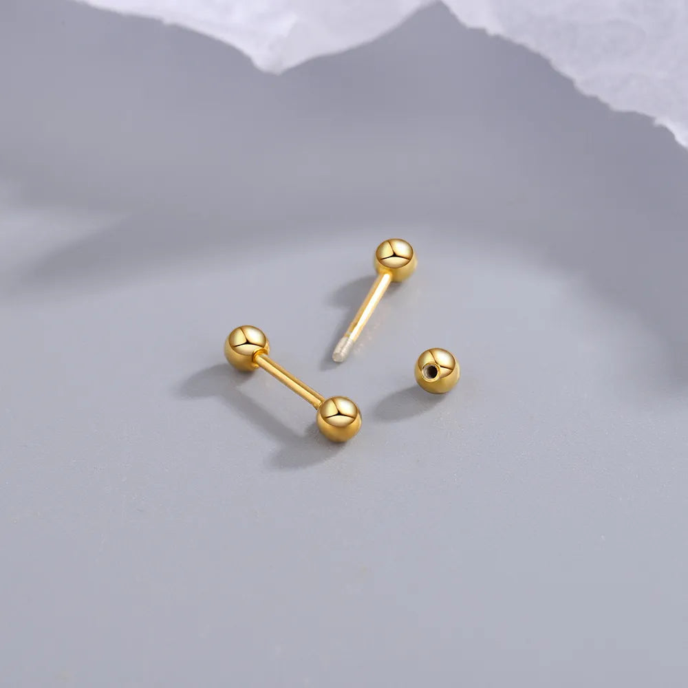 Moderne Ohrpiercings mit Kette - Schmuckgeschenk für Frauen