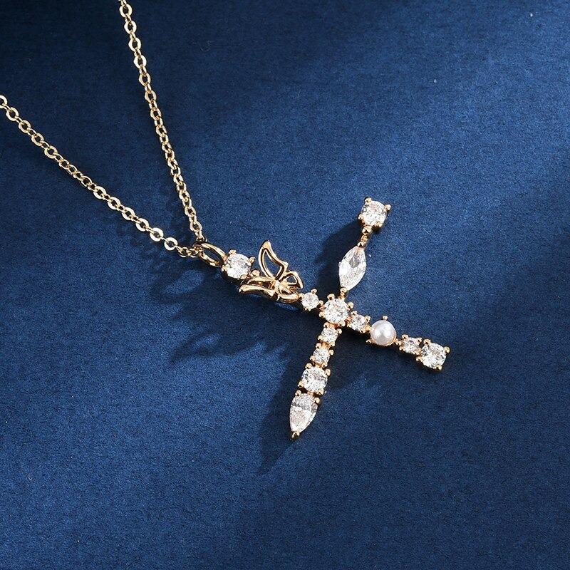 Zirkon Geschmiedet Perle Und Schmetterling Anfangsbuchstaben Anhänger Halskette