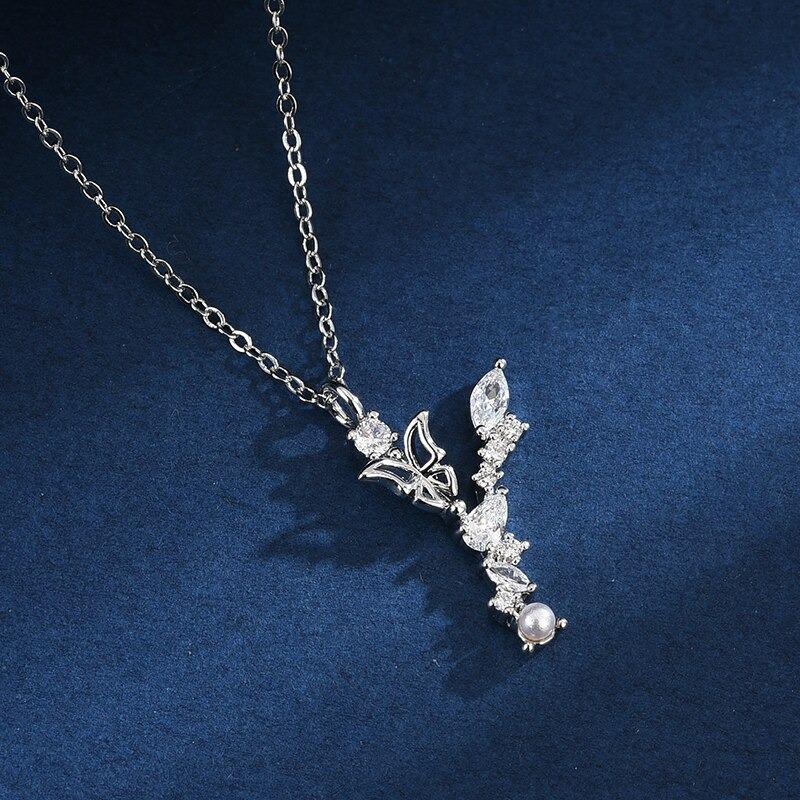 Zirkon Geschmiedet Perle Und Schmetterling Anfangsbuchstaben Anhänger Halskette