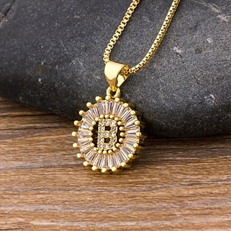 Zirkon Verschönerte Anfängliche Buchstaben Anheitige Halskette