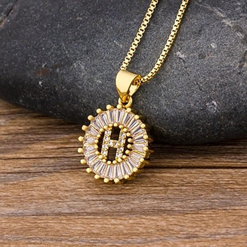 Zirkon Verschönerte Anfängliche Buchstaben Anheitige Halskette