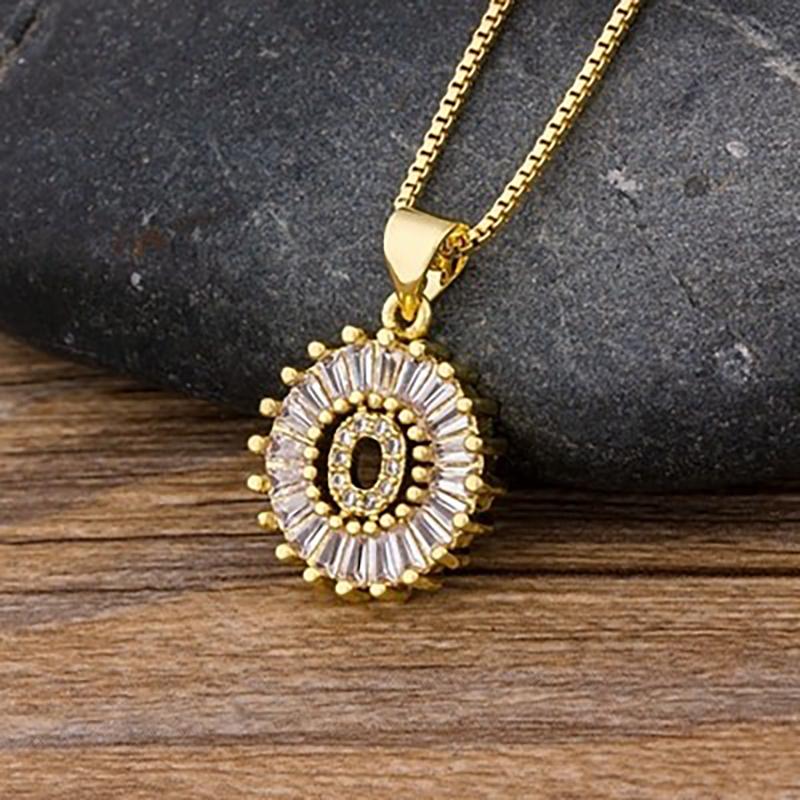 Zirkon Verschönerte Anfängliche Buchstaben Anheitige Halskette