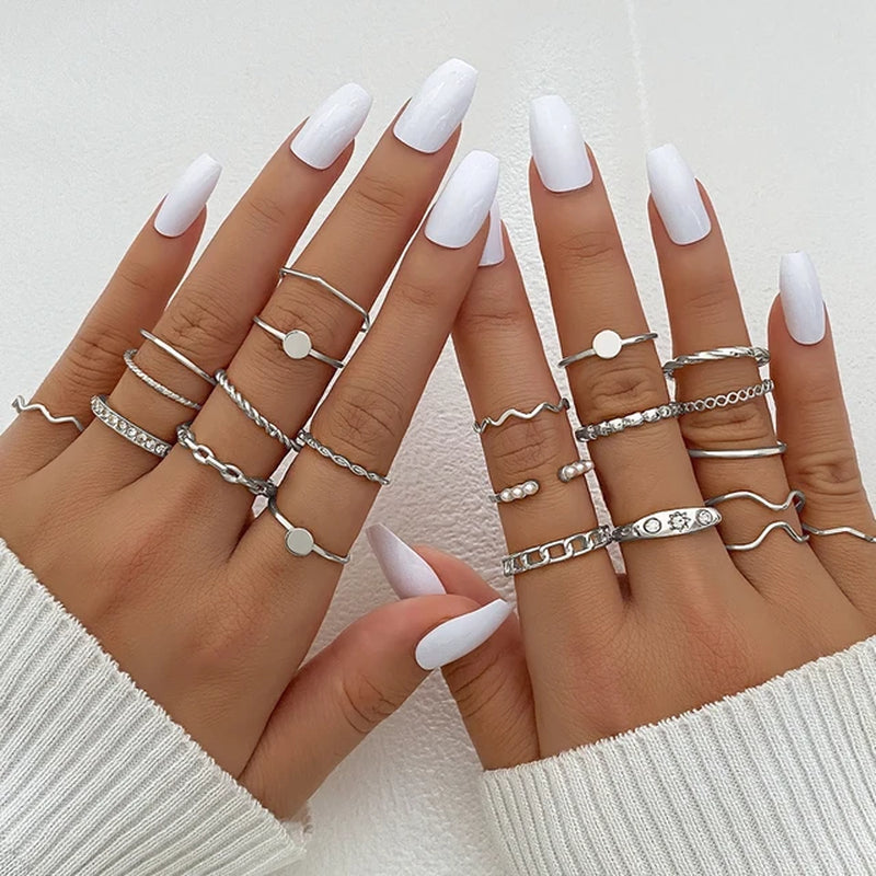 Mode Silber Farbe Metall Ringe Set Herz Schmetterling Blätter Blume Kristall Trendy Finger Ring für Frauen Schmuck Geschenke