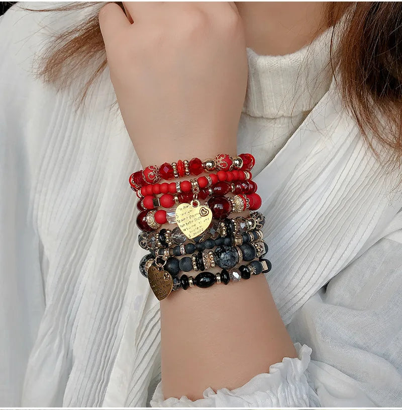 Neues 4-teiliges/Set Bohemian Love Anhänger Kristall Perlen Armband Retro Ethnicbracelet Personalisierte Damenmode Armband Schmuck