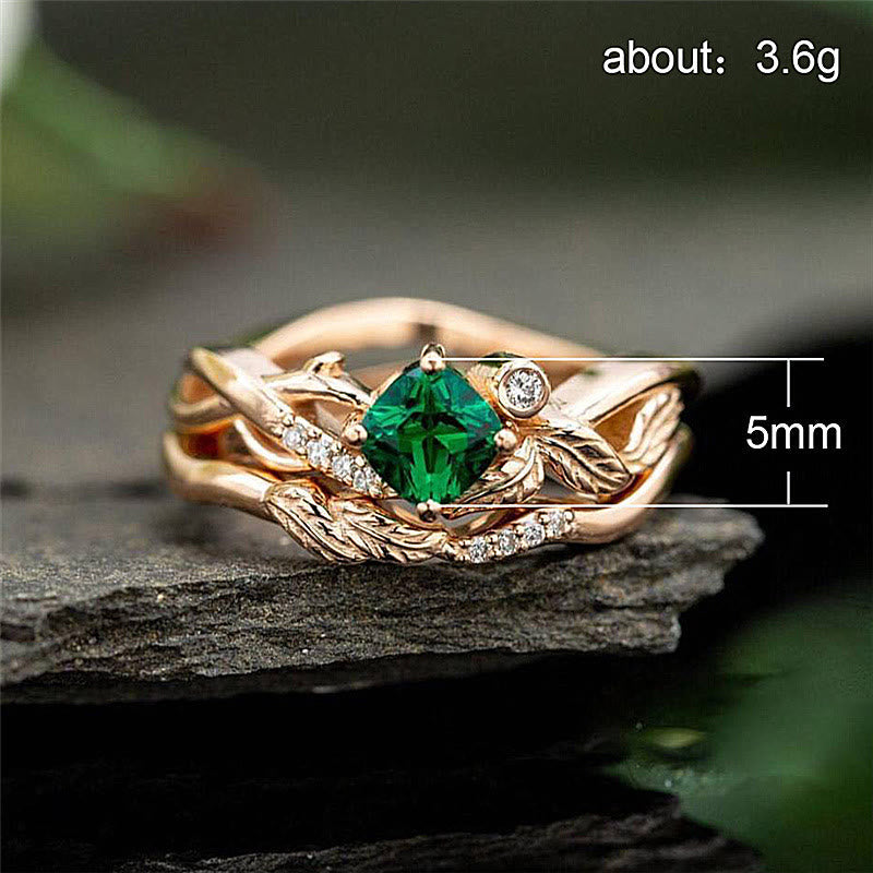 Fantasy Natur Inspirierte Stecking Emerald Ring